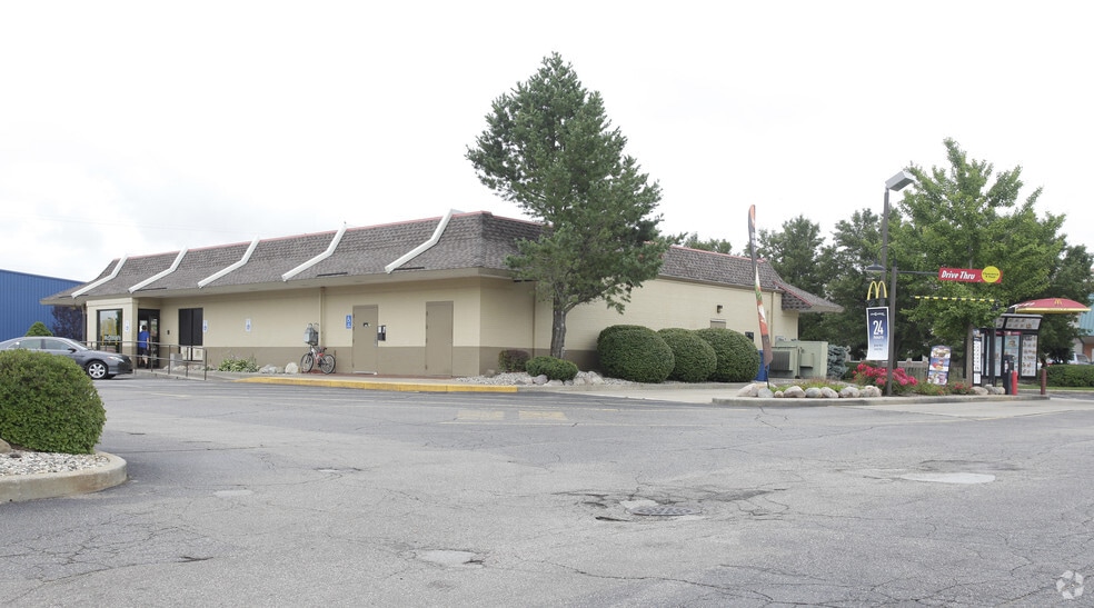More Photos Of 5432 Portage Dr, Portage Fast Food For Sale