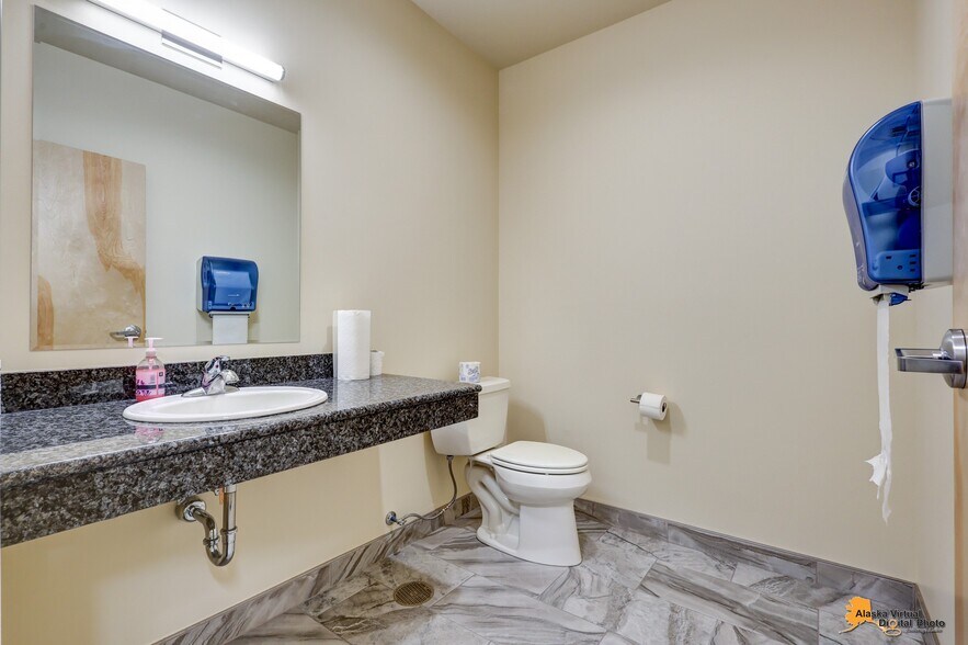 More Photos Of 4551 E Bogard Rd, Wasilla Medical For Sale