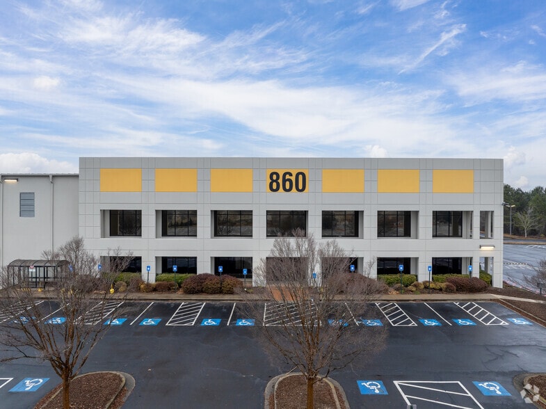 More Photos Of 860 John B Brooks Rd, Pendergrass Distribution For Lease