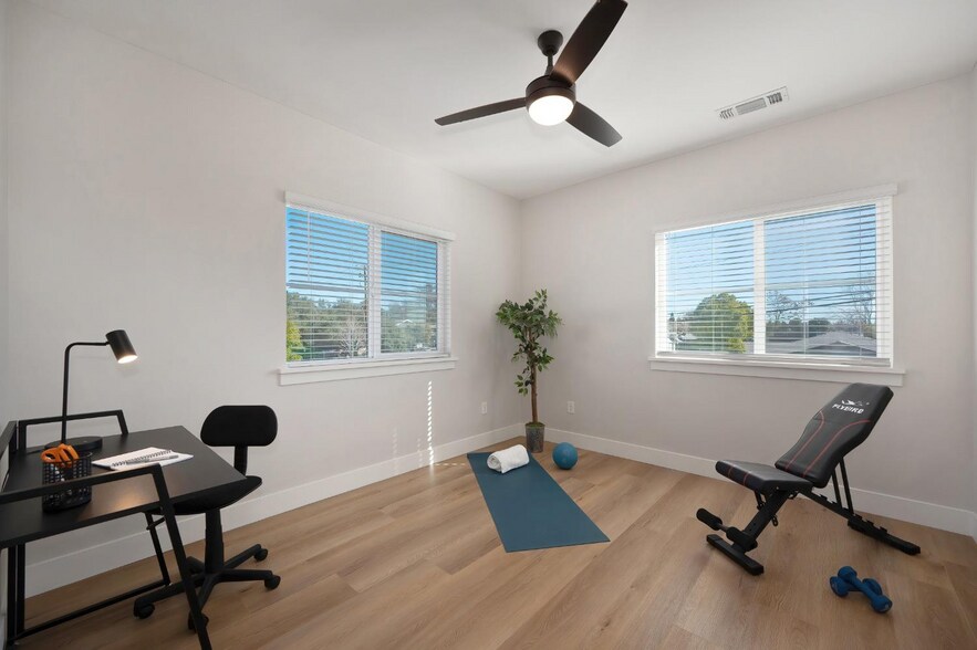 More Photos Of 908 Bidwell St, Folsom Multifamily For Sale