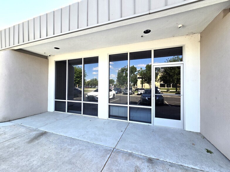 More Photos Of 5301 Truxtun Ave, Bakersfield Medical For Lease