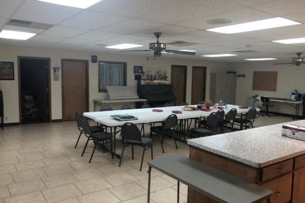 More Photos Of 915 Country Club Rd, Cleburne Religious Facility For Sale