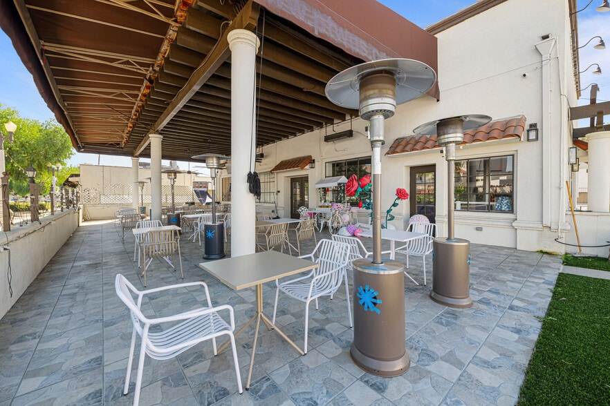 More Photos Of 303 S Mission Dr, San Gabriel Restaurant For Sale