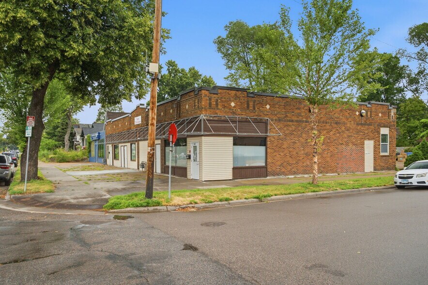 More Photos Of 3659 S Cedar Ave, Minneapolis Storefront Retail Office For Sale