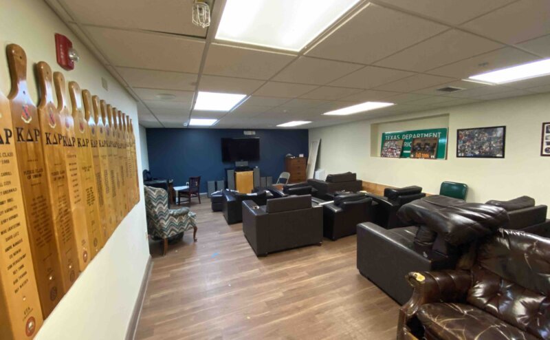 More Photos Of 1110 S 2nd St, Champaign Sorority Fraternity House For Sale