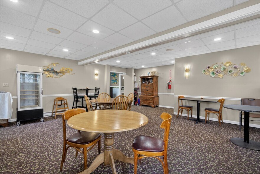 More Photos Of 301 N Kingsboro Ave, Gloversville Golf Course Driving Range For Sale