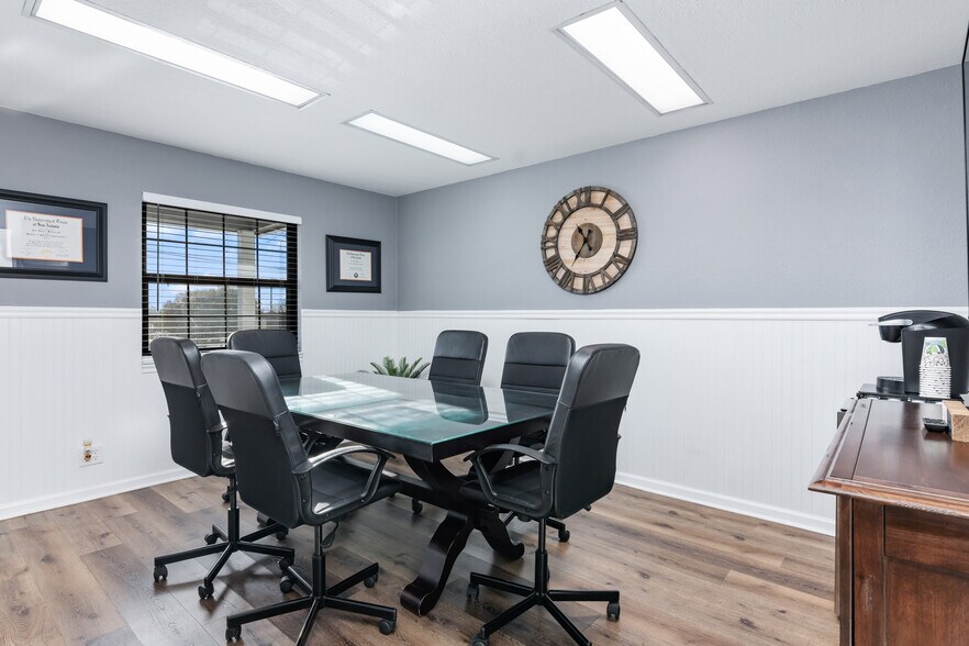More Photos Of 2023 Lockhill Selma Rd, San Antonio Office Residential For Sale