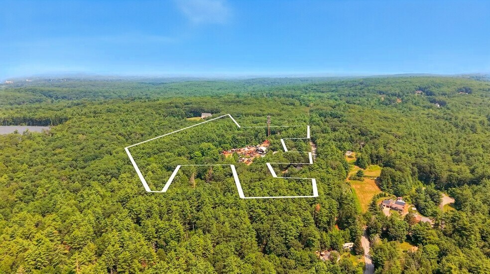 More Photos Of 76 Coburn Rd, Berlin Contractor Storage Yard For Sale