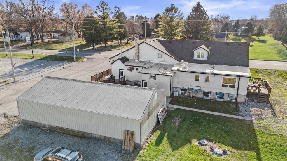 More Photos Of N8240 County Hwy E, Watertown Bar For Sale