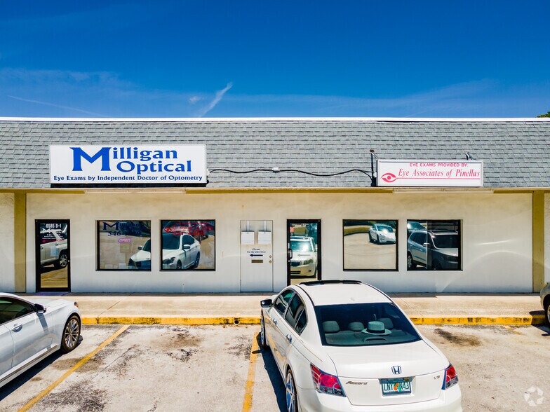 More Photos Of 6585 126th Ave N, Largo Convenience Store For Sale