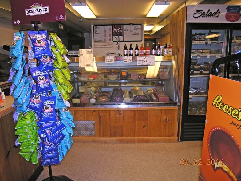 More Photos Of 112 Route 106, North Springfield Freestanding For Sale