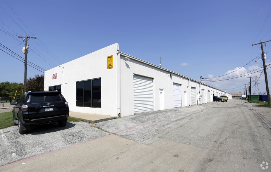 More Photos Of 1500 Northpark Dr, Fort Worth Service For Lease