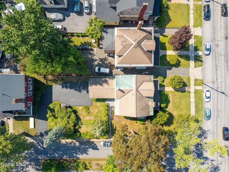 More Photos Of 1214 Union St, Schenectady Medical For Sale