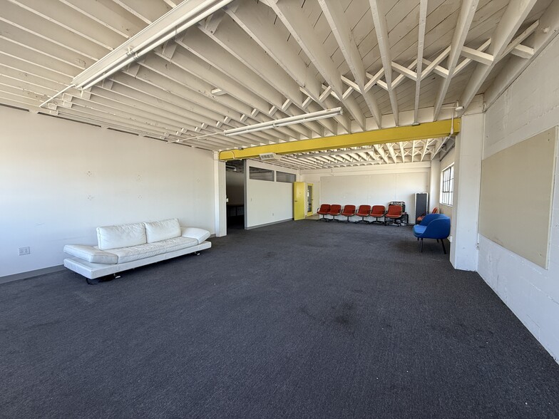 More Photos Of 865 Isabella St, Oakland Warehouse For Sale