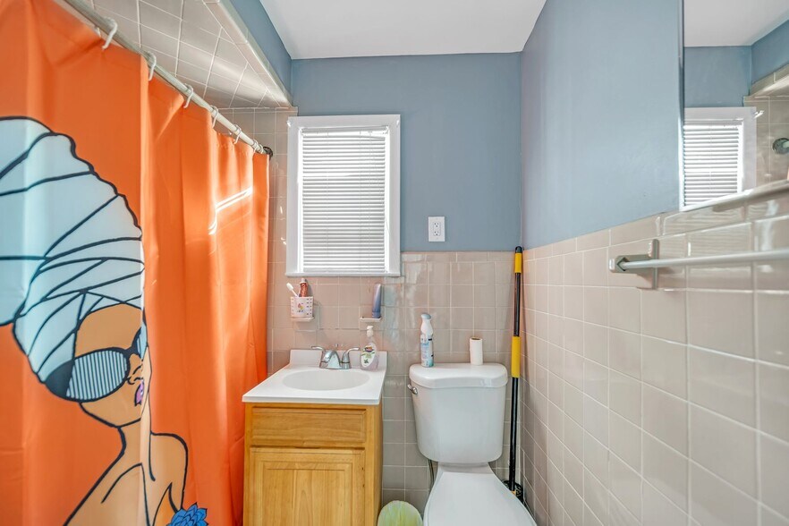 More Photos Of 121 Booraem Ave, Jersey City Apartments For Sale