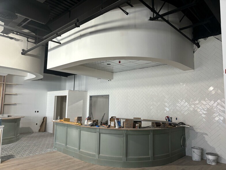 More Photos Of 240 Fort Salonga Rd, Northport Restaurant For Sale