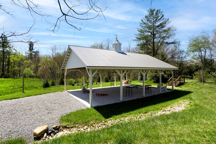 More Photos Of 2835 Plottown Rd, Young Harris Land For Sale