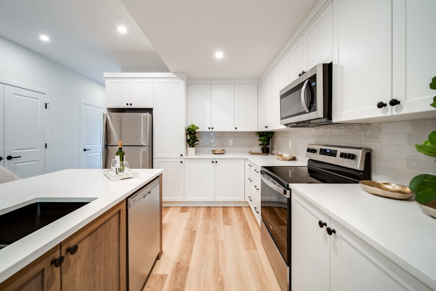 More Photos Of 11121 62 STREET, Edmonton Multifamily For Sale