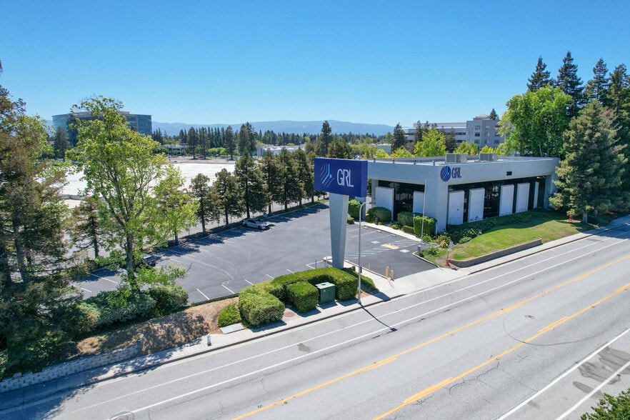 More Photos Of 3000 Lakeside Dr, Santa Clara Office For Lease