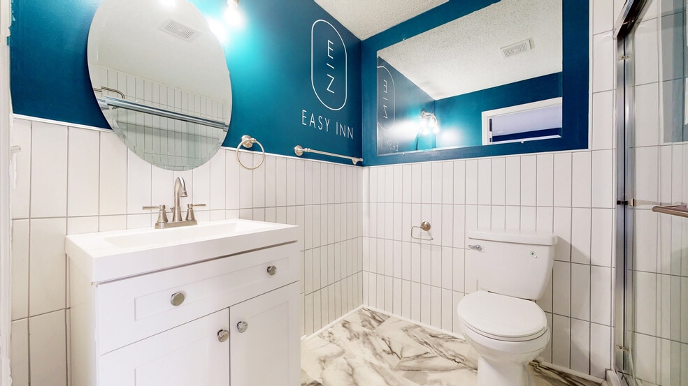 More Photos Of 930 White Horse Pike, Absecon Hotel For Sale