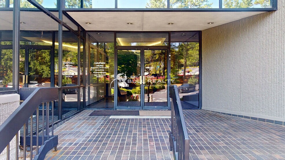 More Photos Of 1700 Water Pl SE, Atlanta Office For Lease