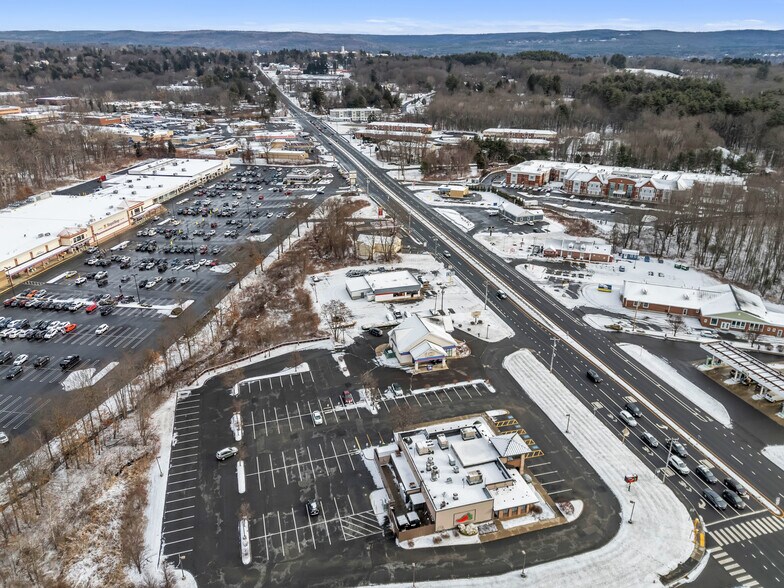 More Photos Of 444 Russell St, Hadley Service Station For Lease