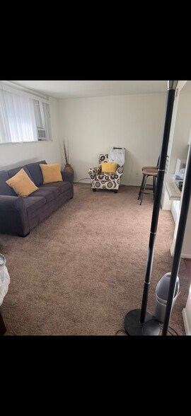 More Photos Of 408 N Liberty St, Belleville Apartments For Sale