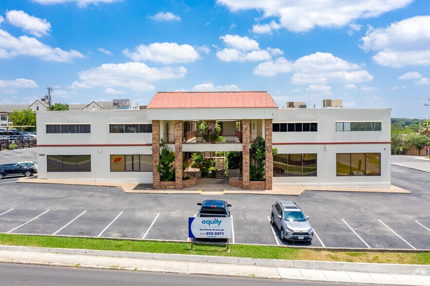 More Photos Of 7400 Louis Pasteur Dr, San Antonio Office For Sale