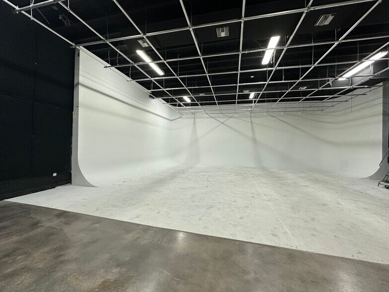 Primary Photo Of 4151 NW 2nd Ave, Miami Loft Creative Space For Lease