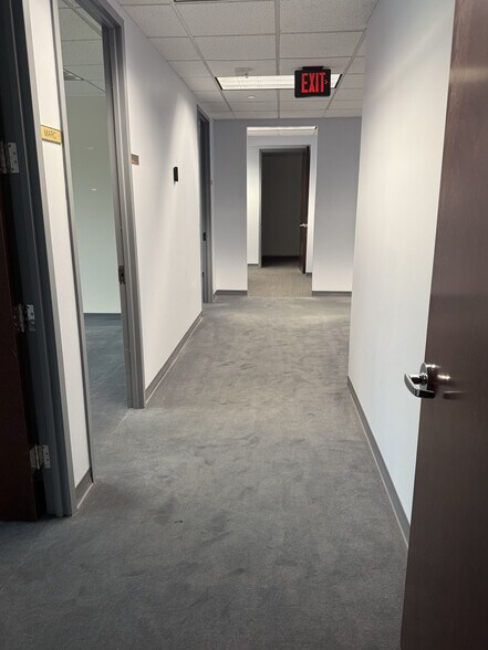 More Photos Of 25 Melville Park Rd, Melville Office For Lease