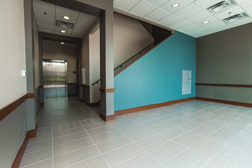 More Photos Of 3500 Ranch Road 620 S, Bee Caves Daycare Center For Sale