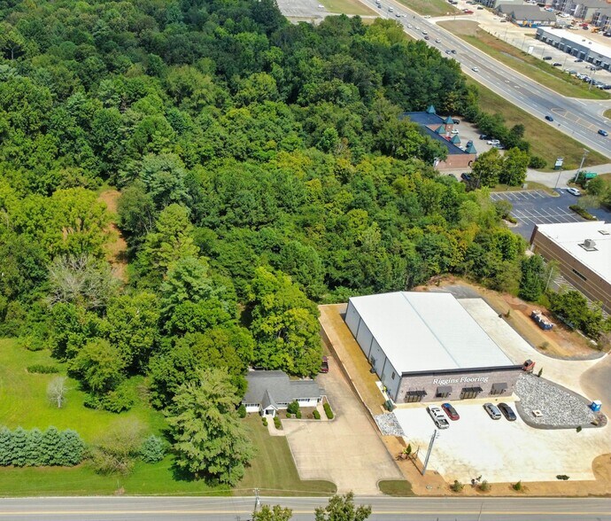 More Photos Of 451 Rossview Rd, Clarksville Office For Sale