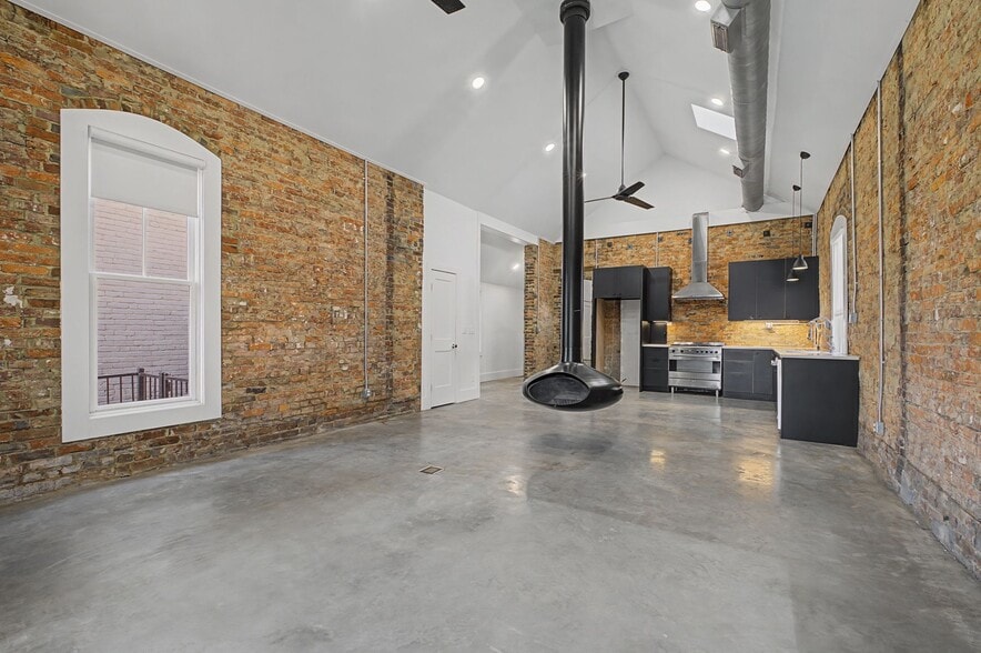 More Photos Of 1231 6th Ave N, Nashville Loft Creative Space For Lease