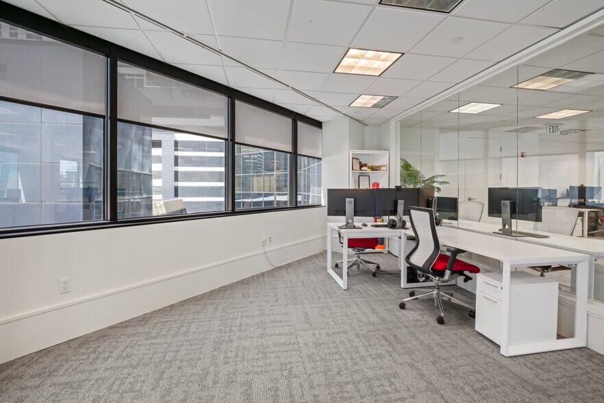 More Photos Of 1200 Brickell Ave, Miami Office For Sale