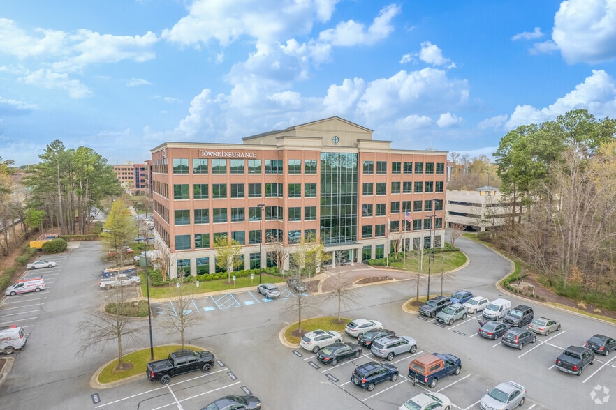 More Photos Of 272 Bendix Rd, Virginia Beach Unknown For Lease