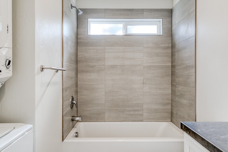 More Photos Of 128 E Evergreen Dr, Kalispell Apartments For Sale