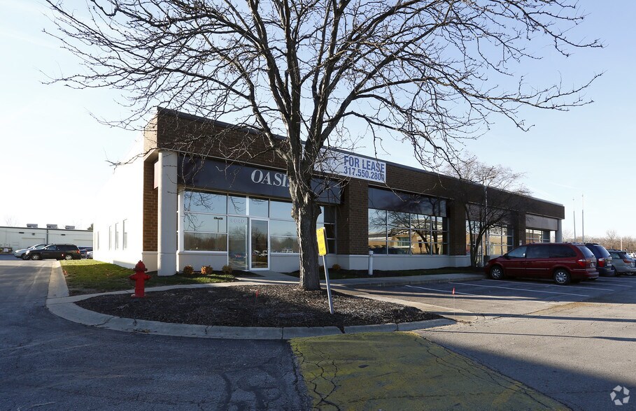 More Photos Of 6620 Parkdale Pl, Indianapolis Unknown For Lease