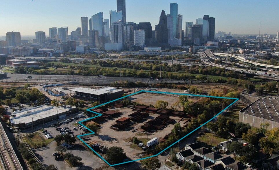 More Photos Of 401 Harrington St. & 414 Pinckney St. St, Houston Land For Sale