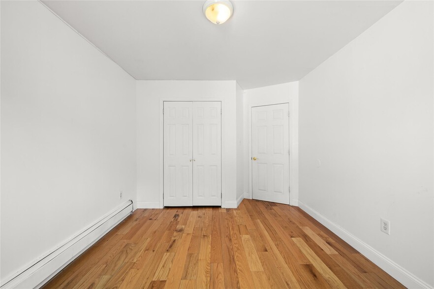 More Photos Of 22612 146th Ave, Springfield Gardens Multifamily For Sale