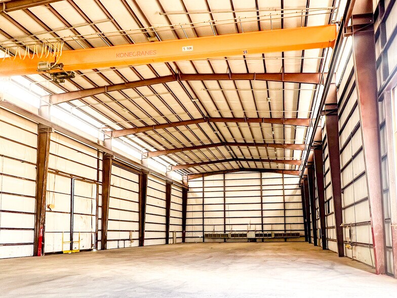 More Photos Of 2599 FM 3033, Stanton Warehouse For Lease