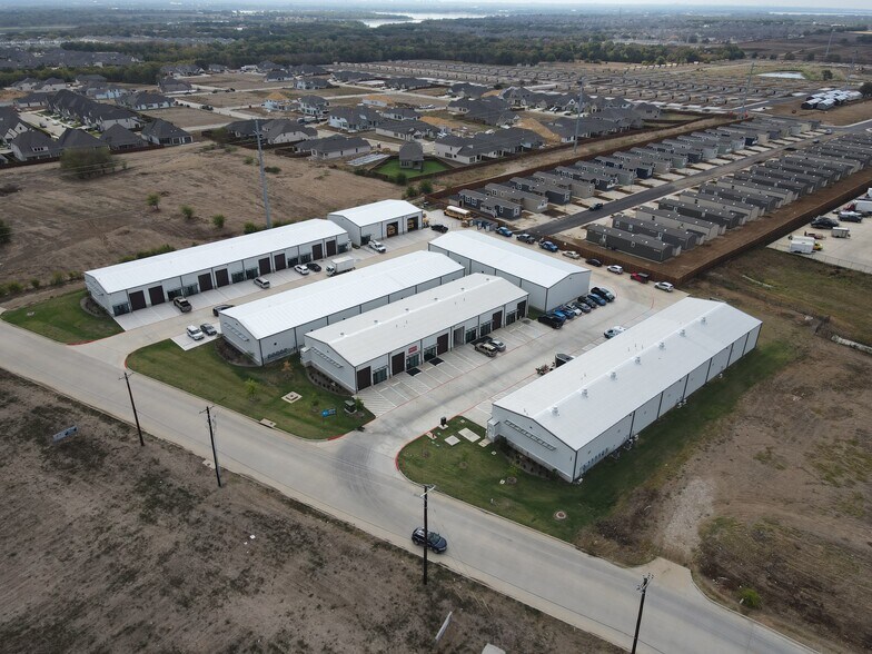 More Photos Of SEC FM 720 & Lloyd's Rd, Oak Point Unknown For Lease