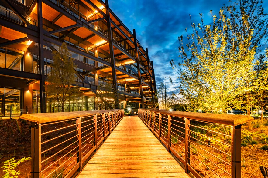 More Photos Of 745 Echo St NW, Atlanta Office For Lease