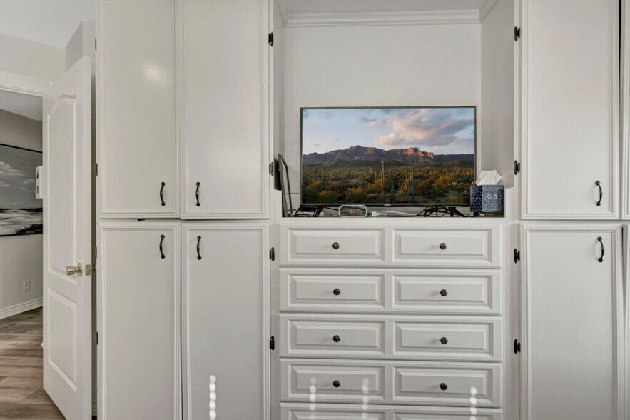 More Photos Of 15801 N 19th Pl, Phoenix Assisted Living For Sale