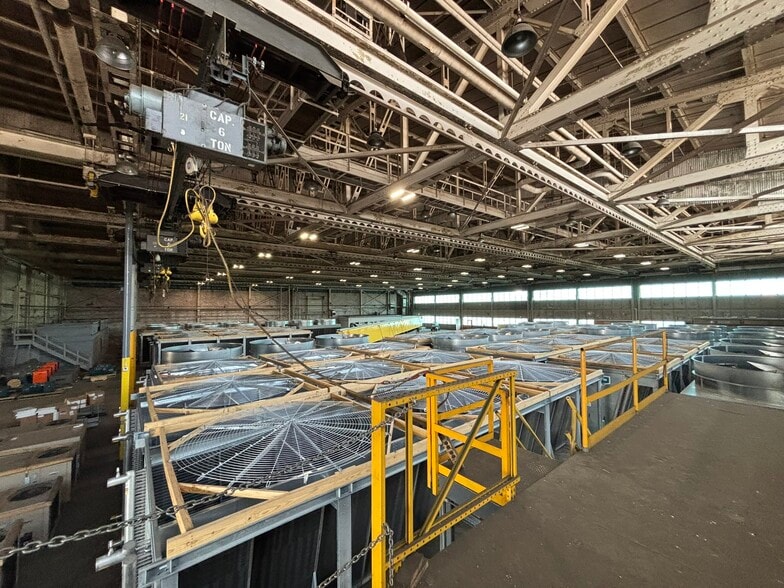 More Photos Of 2221 Niagara Falls Blvd, Wheatfield Township Warehouse For Lease