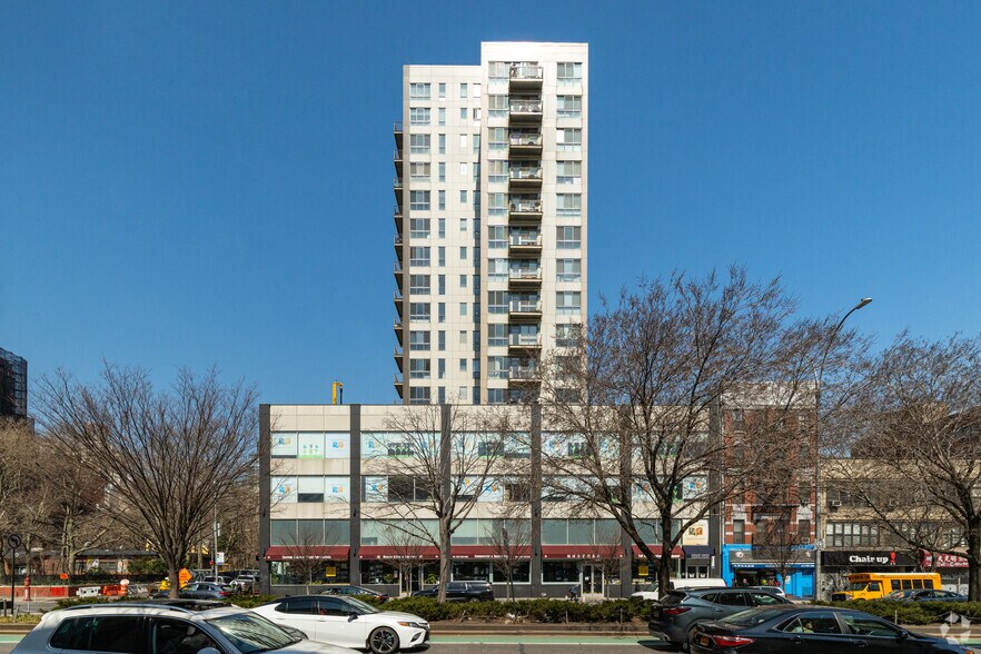 More Photos Of 36-44 Delancey St, New York Office Residential For Lease