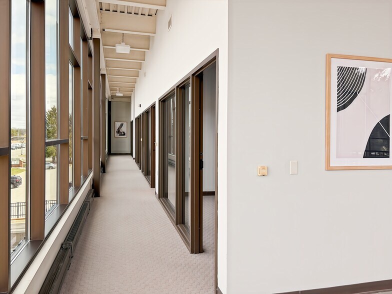 More Photos Of 2624 W Lake Lansing Rd, Lansing Coworking Space