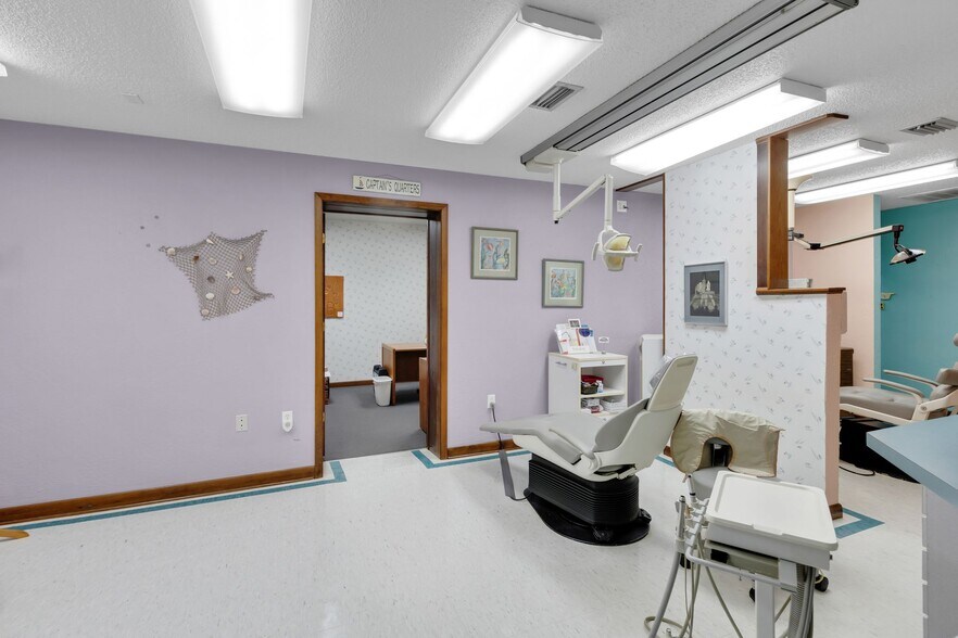 More Photos Of 150 N Banana River Dr, Merritt Island Healthcare For Sale