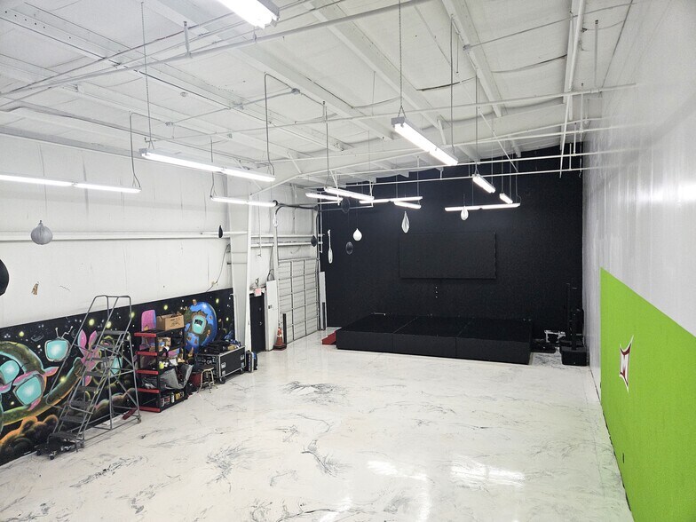 More Photos Of 1251 Marietta Blvd NW, Atlanta Distribution For Lease