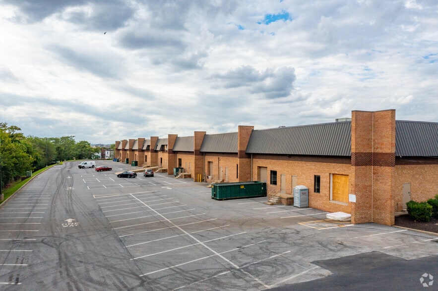 More Photos Of 2901-2931 E Biddle St, Baltimore Unknown For Lease