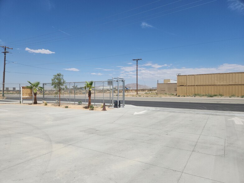 More Photos Of 17454 Adelanto Rd, Adelanto Distribution For Sale